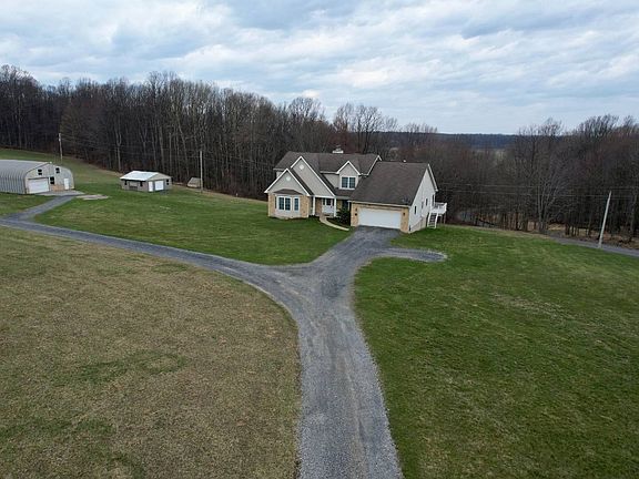 4th image of 460 Nagle Rd