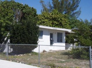 3197 E Palm Dr, Boynton Beach, FL 33435