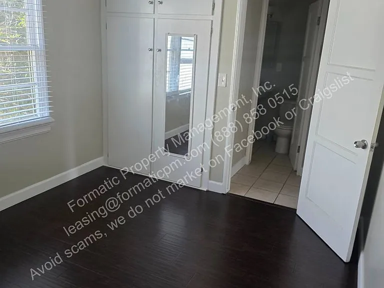 1210 Bennett Ave — Photo 8