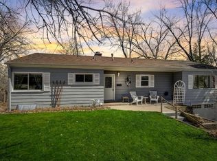 3310 Kyle Ave N, Golden Valley, MN 55422