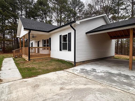 4th image of 162 Poplar