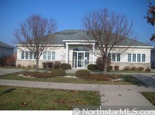 332 County Road D E, Saint Paul, MN 55117