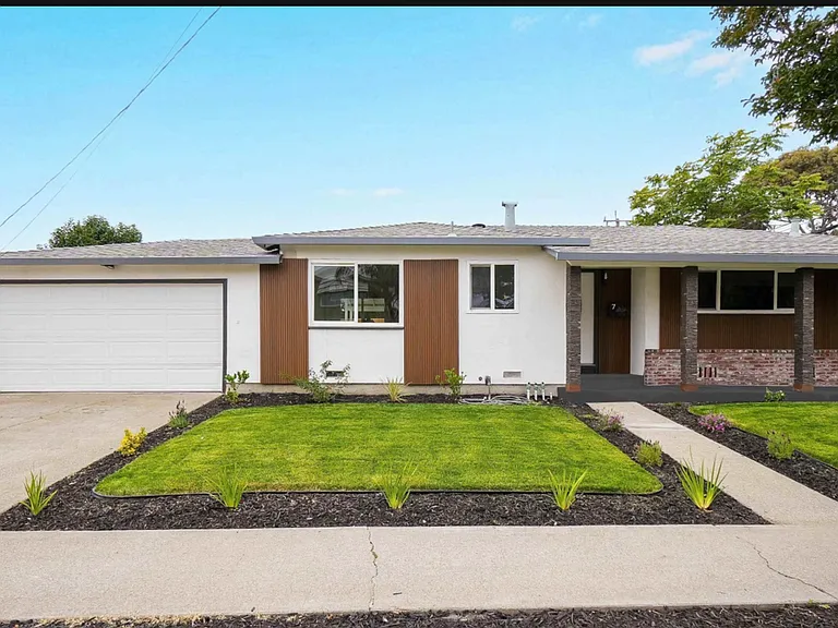 7 Newhall St — Photo 21