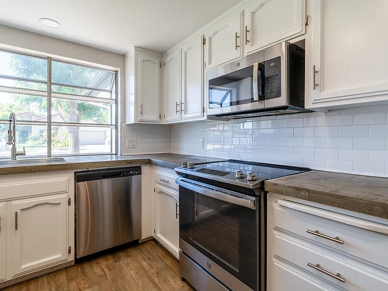 2475 Escalon Ave — Photo 11