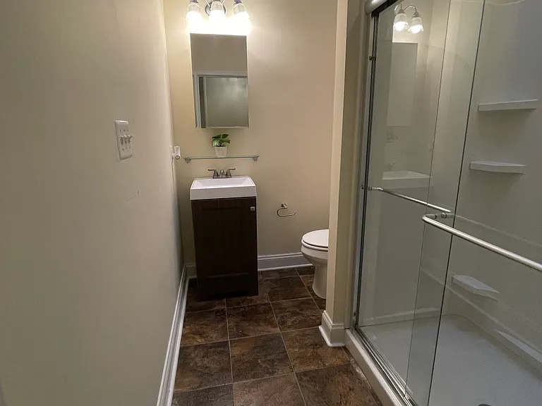 314 Lyndhurst St — Photo 14