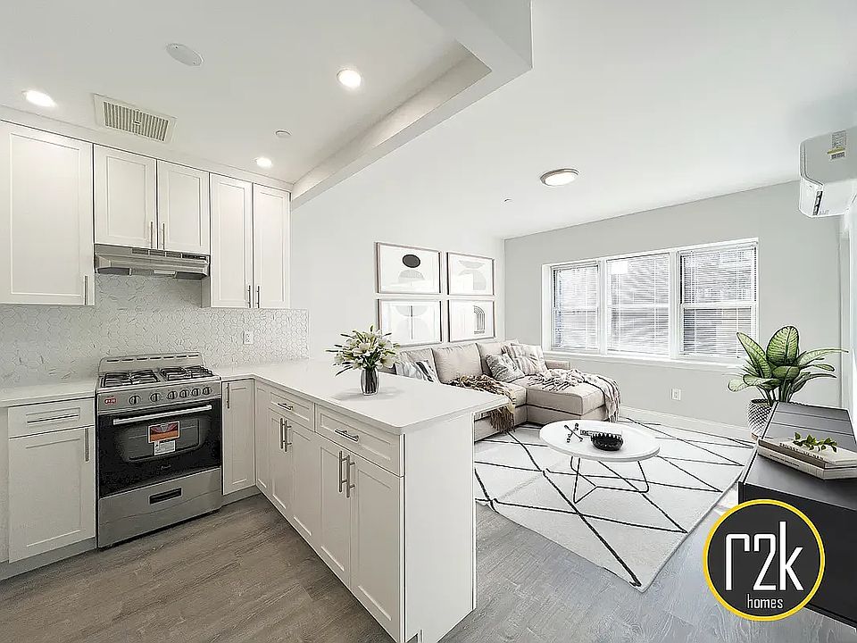 1st image of 23-11 31st St #4B