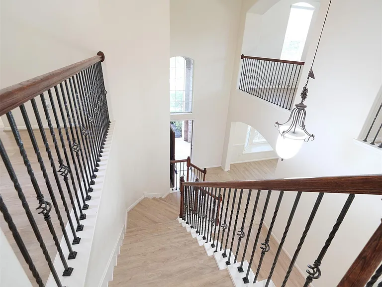 12802 Flat Creek Dr — Photo 21