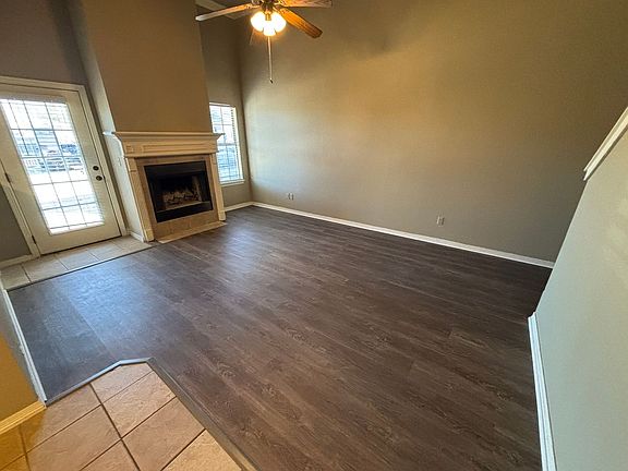 3rd image of 1708-1724 N Chestnut Ave #1712