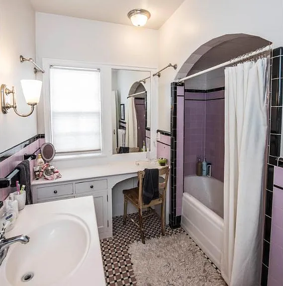2931 Ewing Ave S #1 — Photo 2