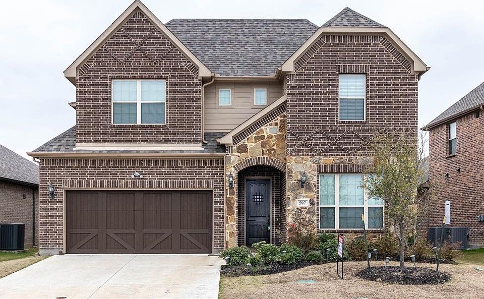 1st image of 597 Mountcastle Dr