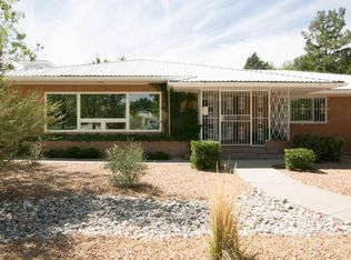 1210 Sigma Chi Rd NE, Albuquerque, NM 87106