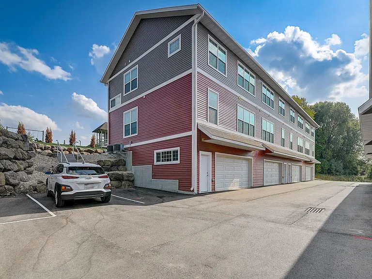 1931 Eastwood Way #1931 — Photo 52