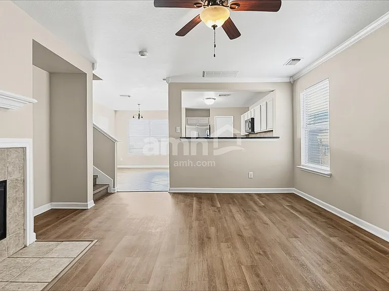 11411 Seven Sisters Dr — Photo 5
