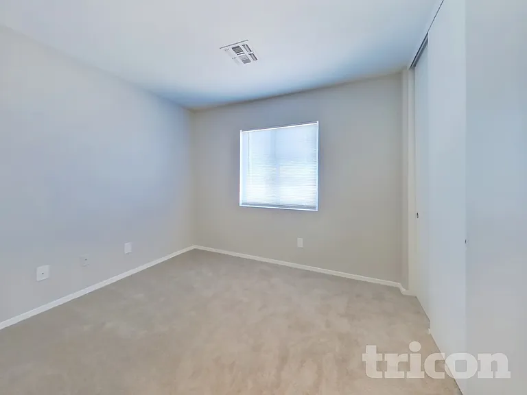12510 W Scotts Dr — Photo 12