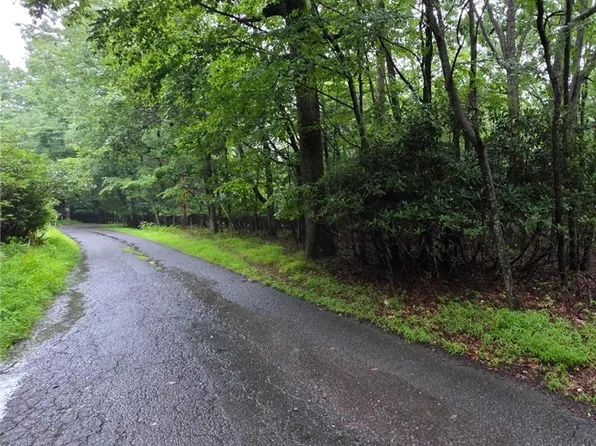 89 Wargo Rd, Jim Thorpe, PA 18229