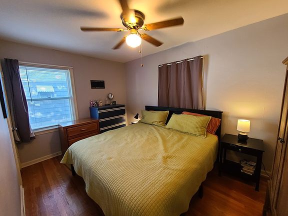 5th image of 424 E Claflin Ave