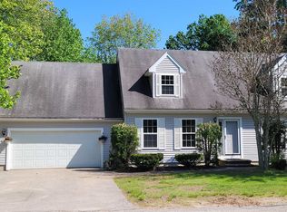 2 Butterfly Ln, Rochester, NH 03868