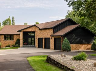 804 S Shore Dr, Detroit Lakes, MN 56501