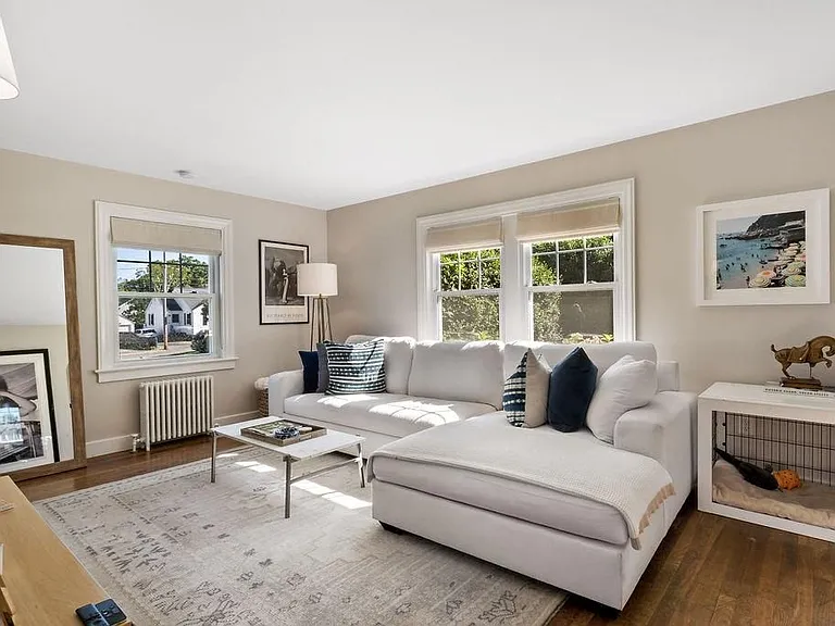 147 Evarts St — Photo 14