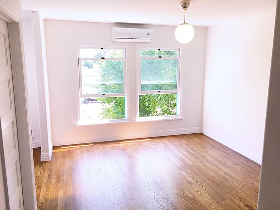 3rd image of 2191 El Sereno Ave APT 11