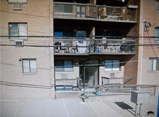 15040 Tahoe St, Ozone Park, NY 11417
