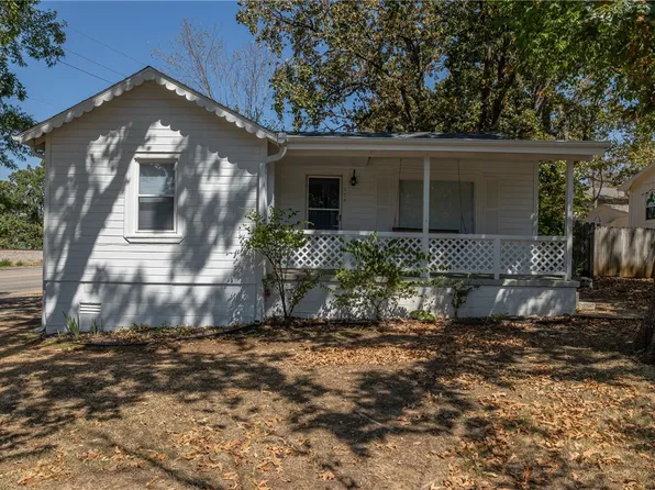 258 W Miller St, Fayetteville, AR 72703