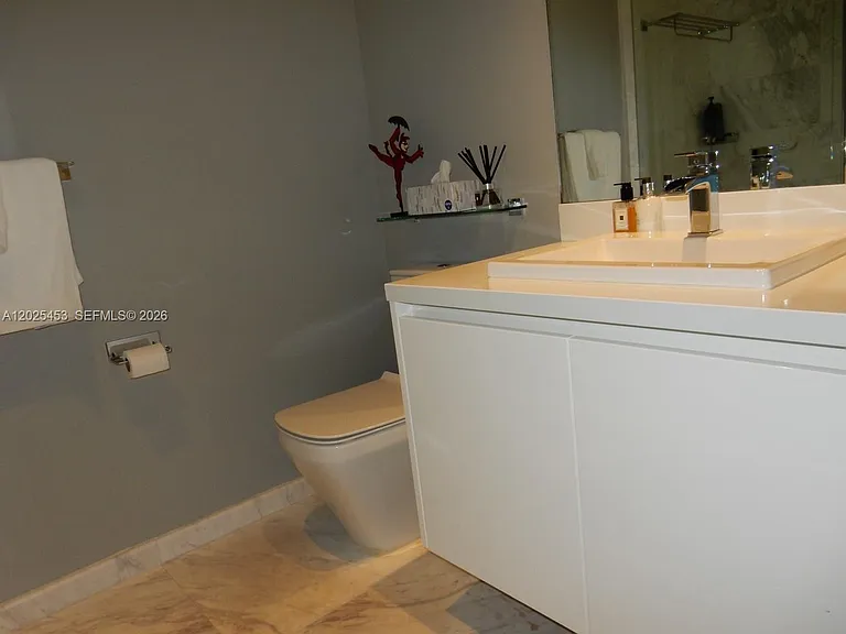 701 N Fort Lauderdale Beach Blvd #1504 — Photo 21