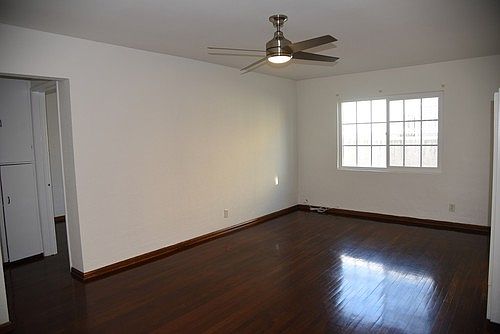 2nd image of 2326 Pacific Ave APT B