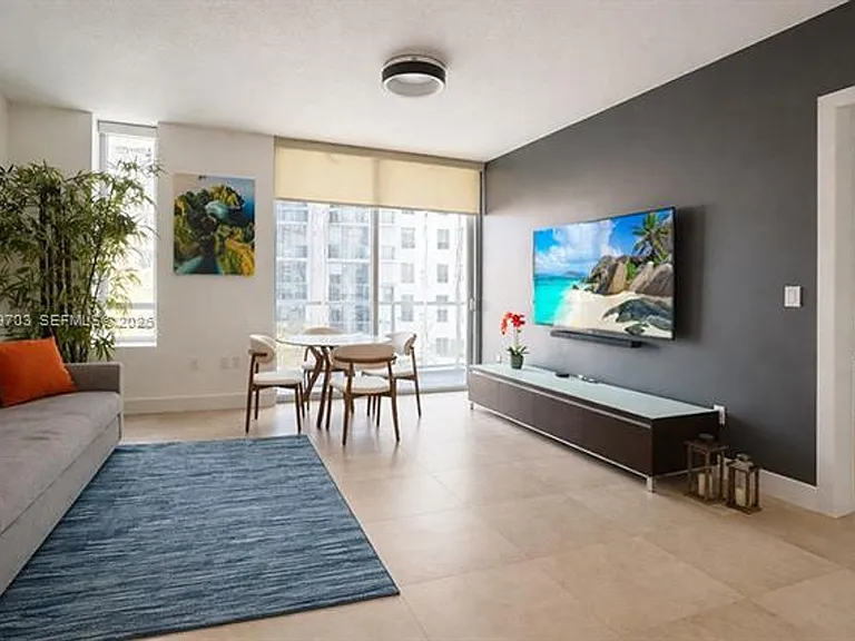 1050 Brickell Ave #2210 — Photo 3