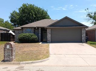 6512 N Chesterfield Dr, Fort Worth, TX 76179