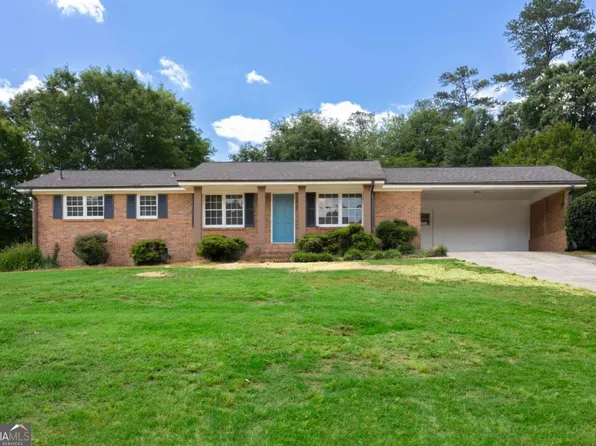 4172 N Martin Way, Lithia Springs, GA 30122