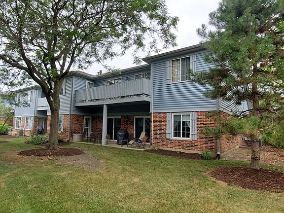 2nd image of 1701 Chesapeake Ln