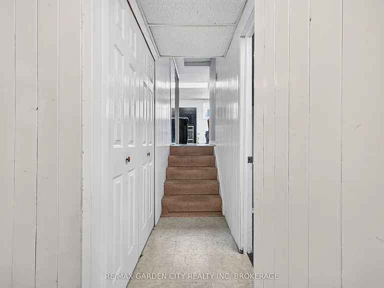 38 Cypress St #LOWER — Photo 17