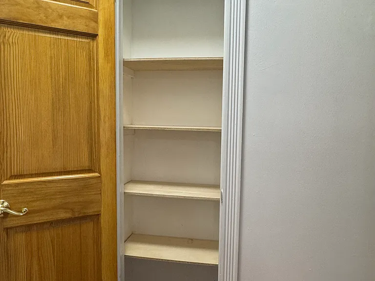 83 Augusta Ave #2 — Photo 11