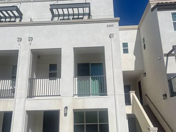 2040 Mindoro Ln, Chula Vista, CA