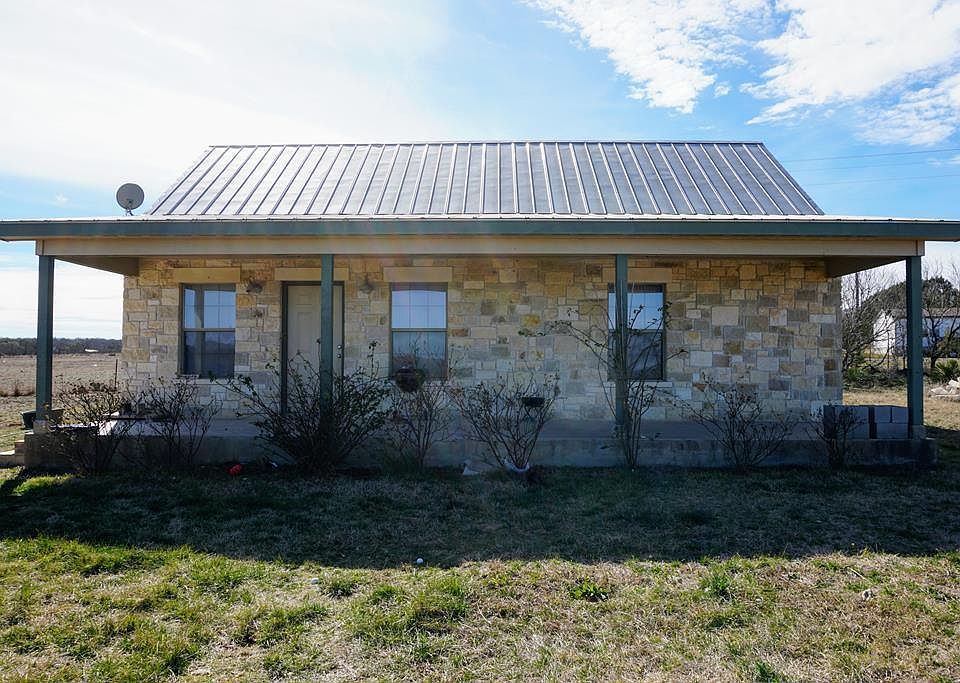 1st image of 221 Ranch Road 2323