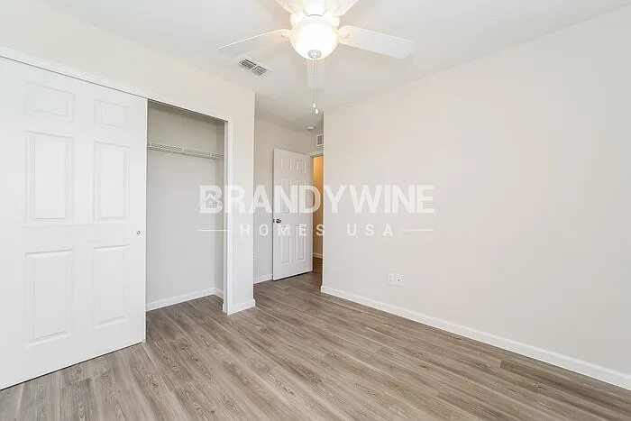 573 Kit St — Photo 20