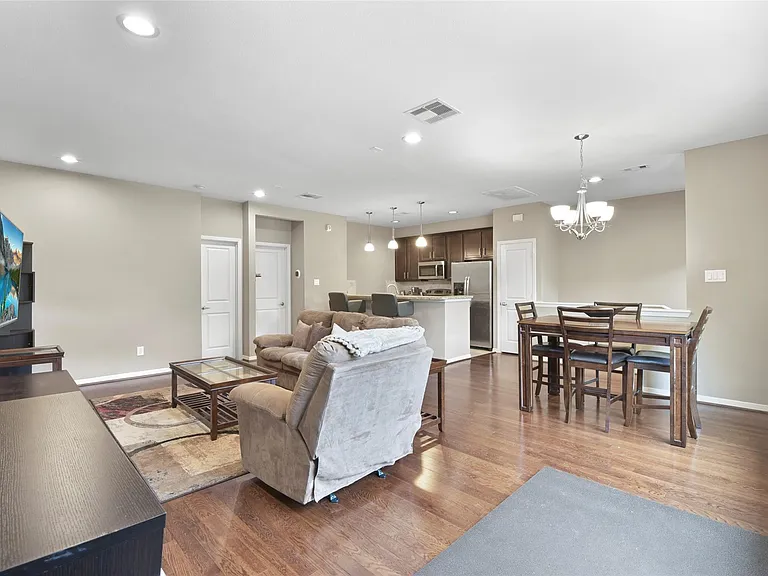 241 Lenox St — Photo 12