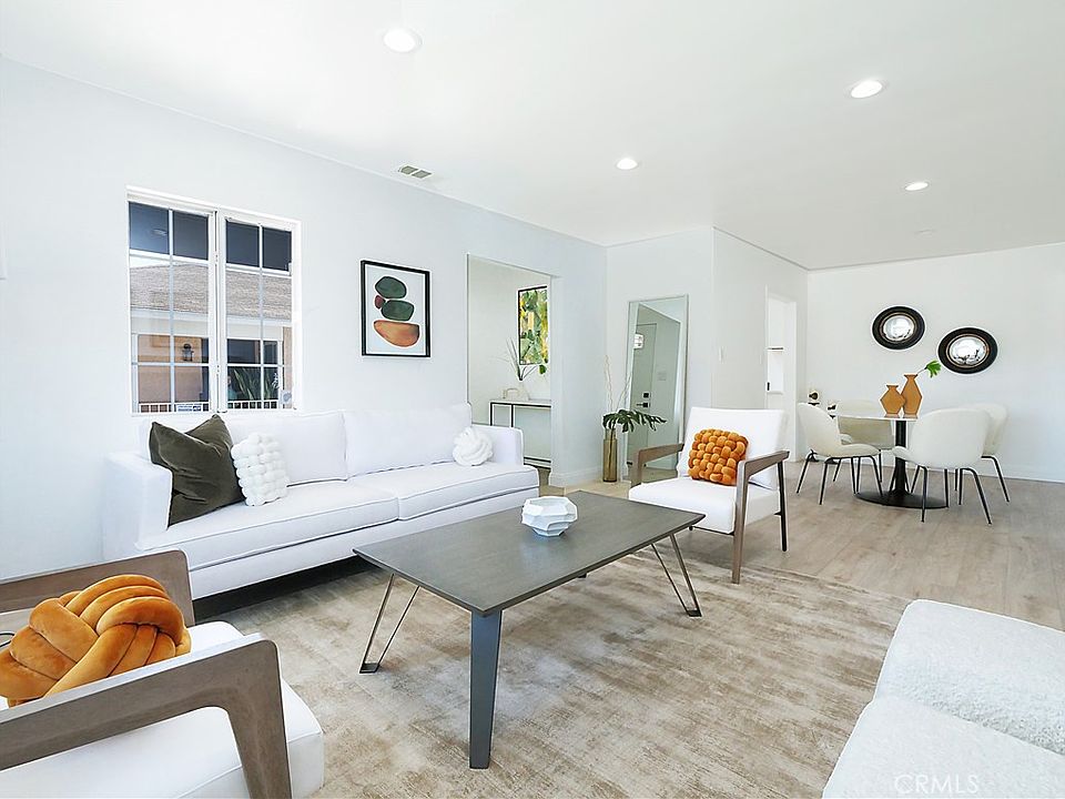 1st image of 10635 S Gramercy Pl