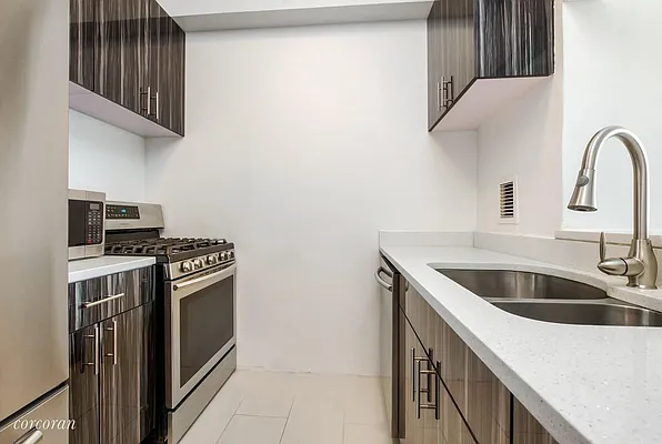 Sold by Corcoran | media 4