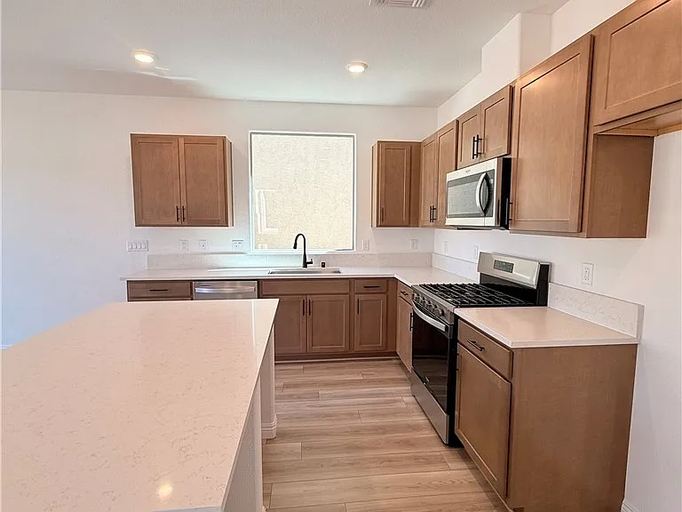 10288 Restless River St — Photo 6