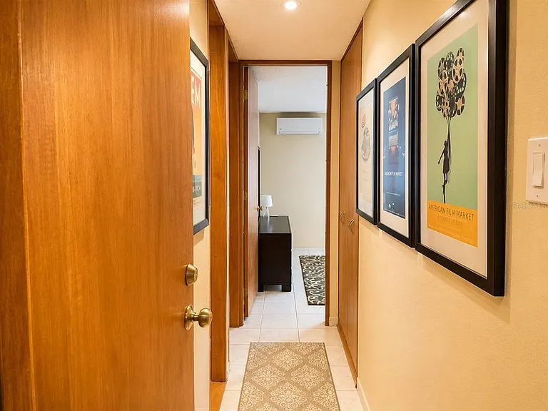 1035 Avenue Ashford #407 — Photo 3