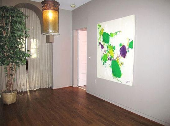 5th image of 392A N Euclid Ave #209