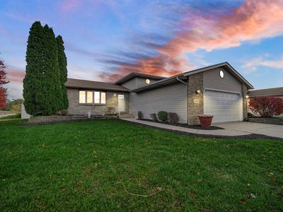 1409 Independence Dr, Hobart, IN, 46342