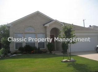 148 Goldeneye Ln, Fort Worth, TX 76120