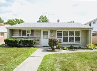 17153 Greenbay Ave, Lansing, IL