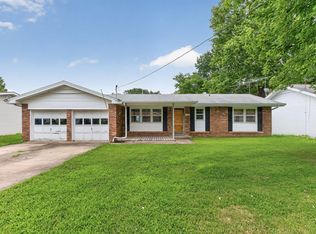1124 S Bruce Avenue, Springfield, MO 65804