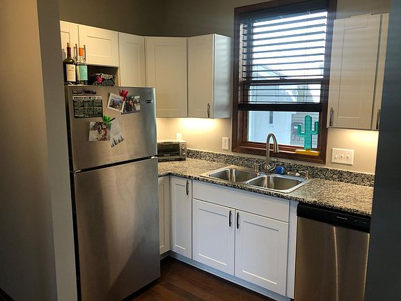 5th image of 3450 Grand Ave S #1