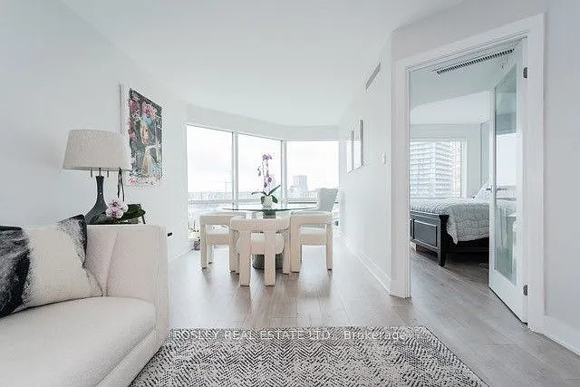 1001 Bay St #2219 — Photo 10