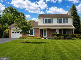 416 Jennifer Ln, Norristown, PA 19403